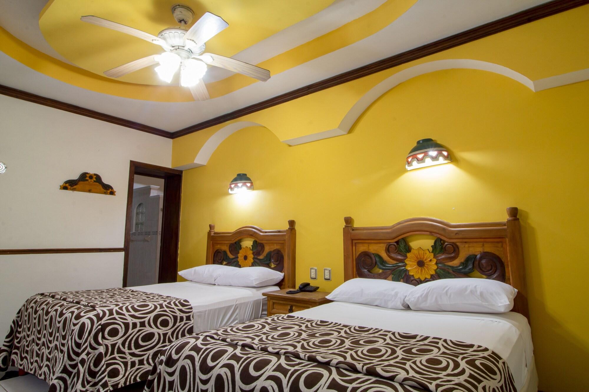 Suites Flamboyanes Mérida Buitenkant foto