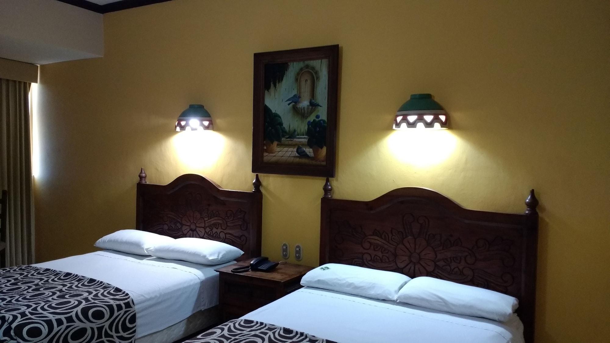 Suites Flamboyanes Mérida Buitenkant foto