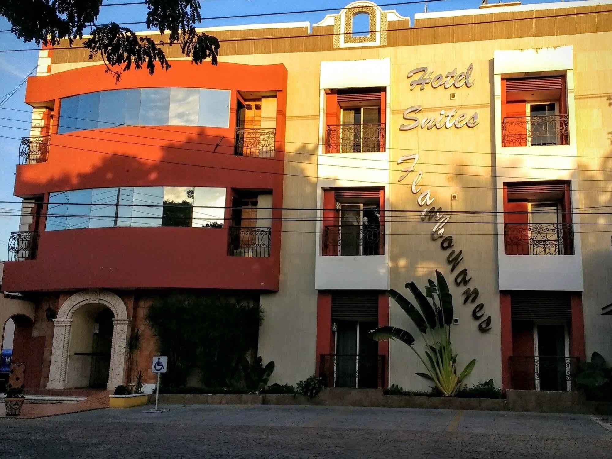 Suites Flamboyanes Mérida Buitenkant foto