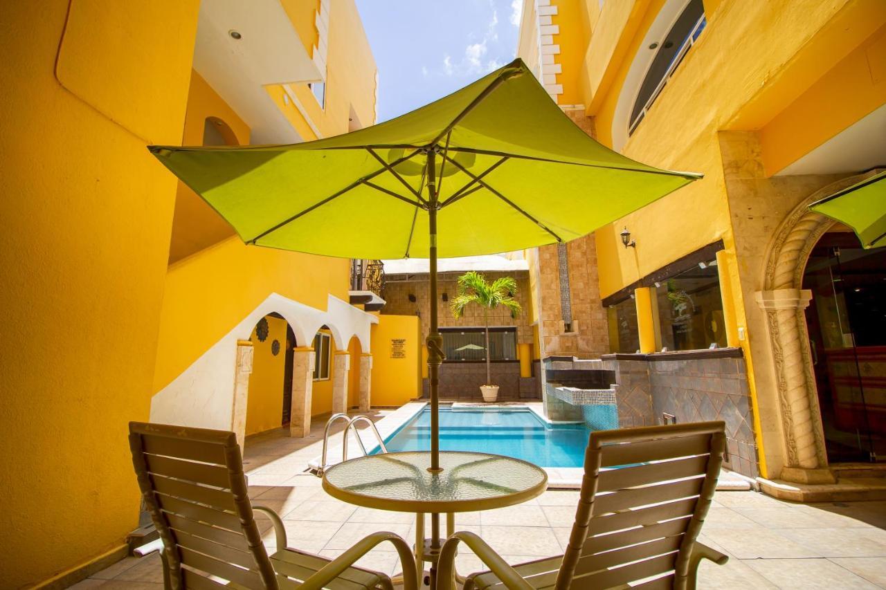 Suites Flamboyanes Mérida Buitenkant foto